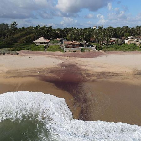 Happy Beach Safari Retreat Hambantota Esterno foto