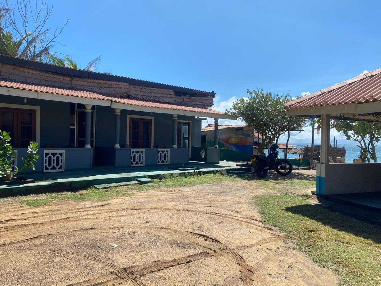 Happy Beach Safari Retreat Hambantota Esterno foto